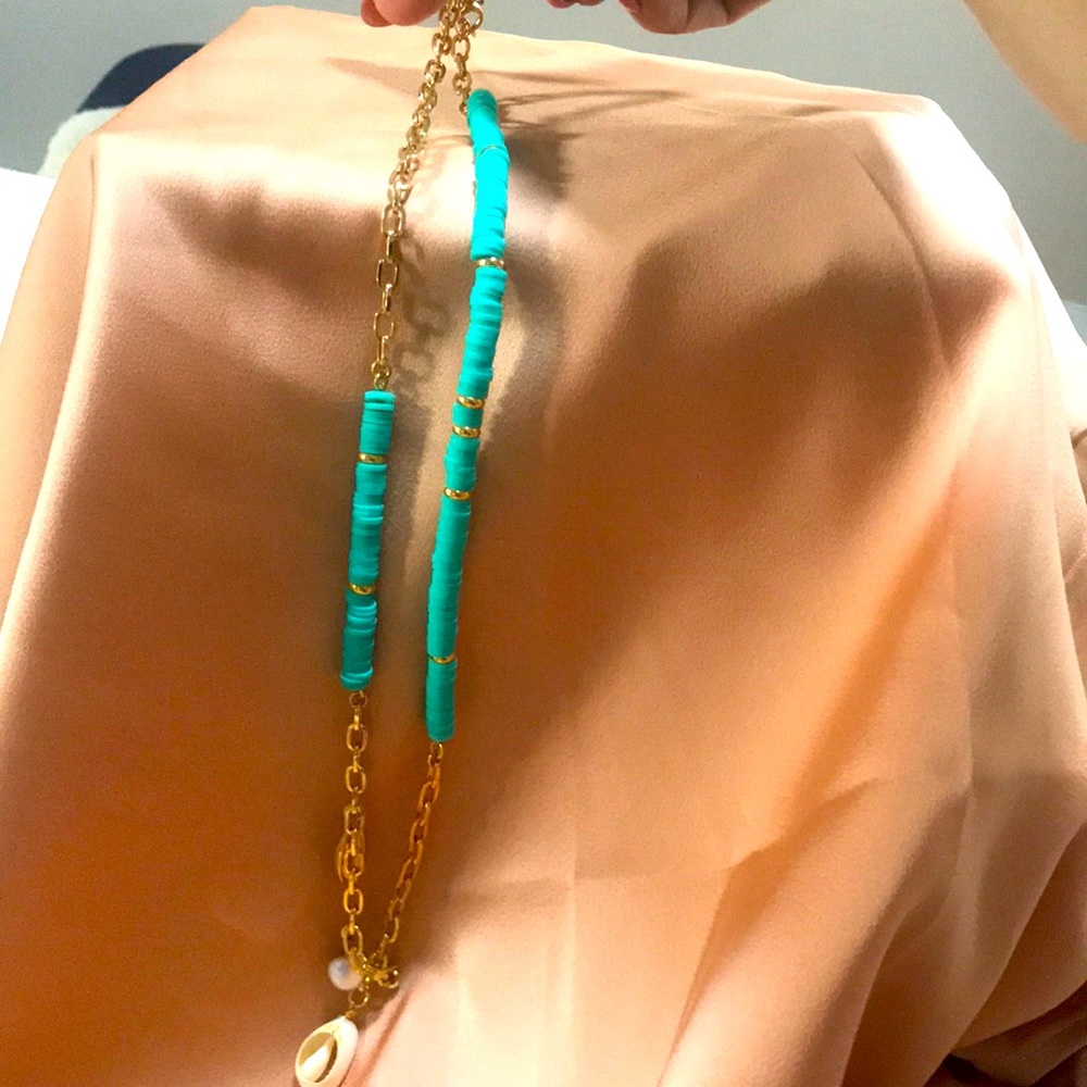 Gold plated 14k beaded charm necklace beautiful summer piece 18” w/ 3” extender